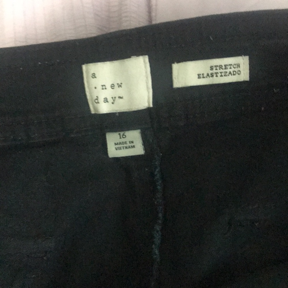 Black jeans - Picture 3 of 3